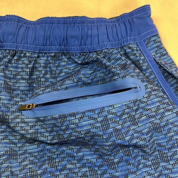 George Blue/Black Chevron Elastic Back Swim Trunks Pull Tie Front 32-34 Medium - Picture 3 of 9